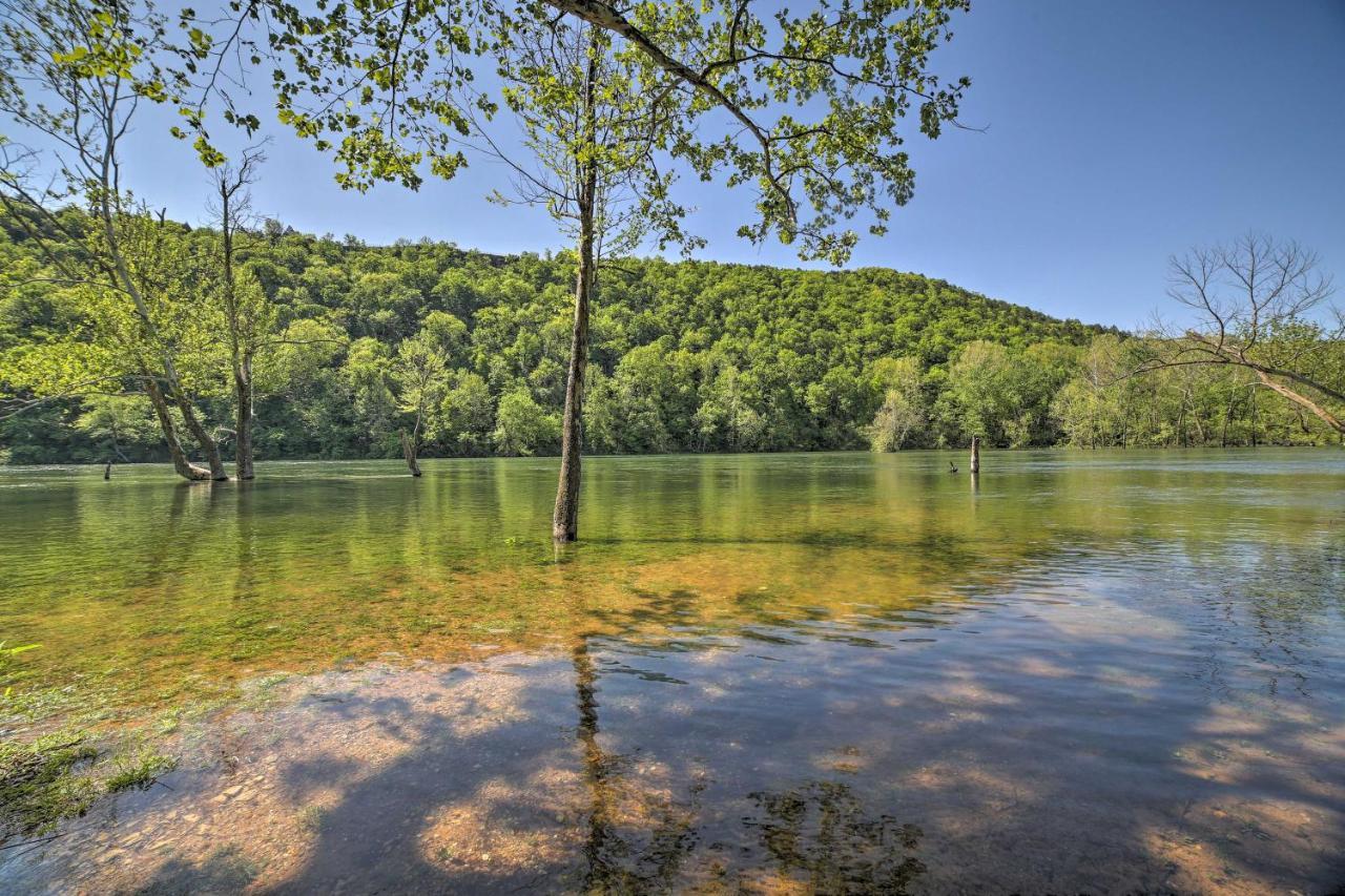 Lavish Branson Escape With Resort And Lake Access Екстер'єр фото