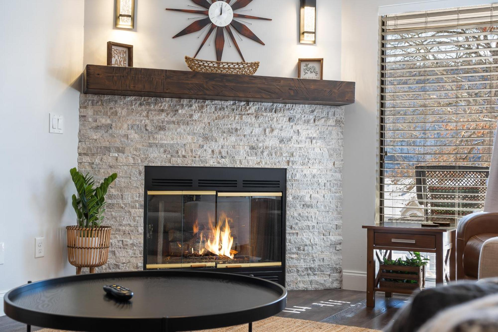 Lavish Branson Escape With Resort And Lake Access Екстер'єр фото